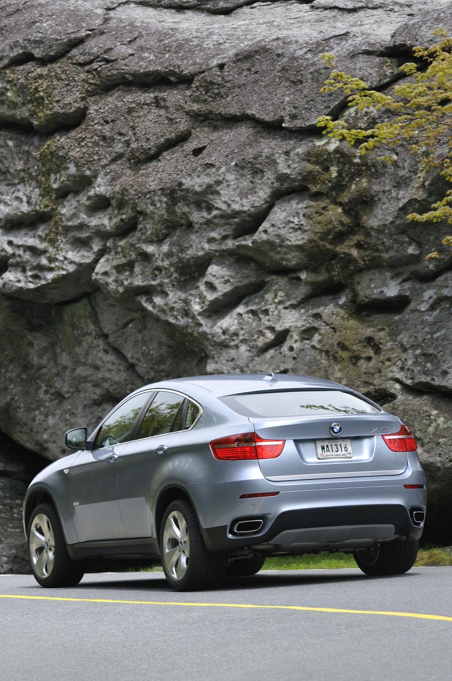  BMW X6 ActiveHybrid 2009 года  (фото 49 из 110)